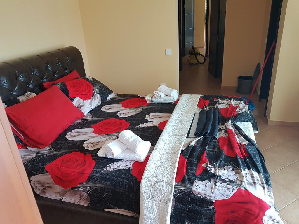 Kopernikus Apartments Ulcinj Eksteriør billede